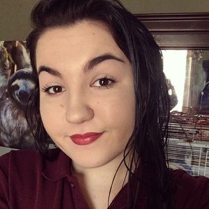 Meet your Posher, Christina